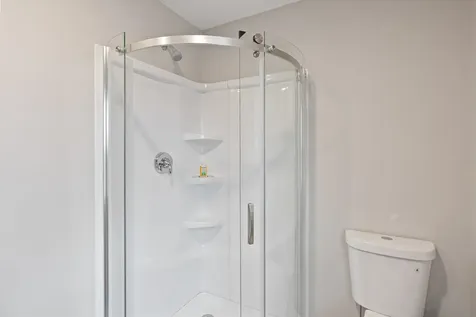 4 Geneva Street Manchester NH 03102