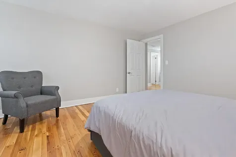 4 Geneva Street Manchester NH 03102