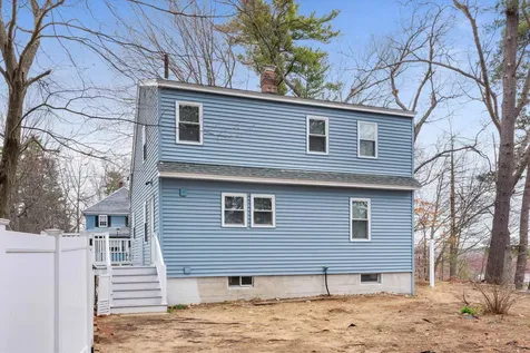 4 Geneva Street Manchester NH 03102