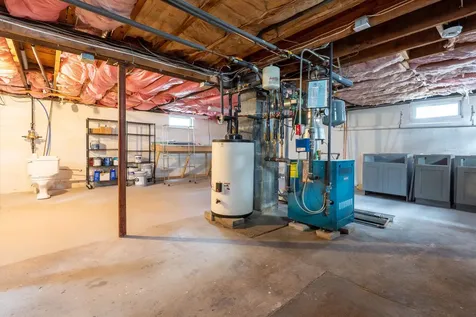 4 Geneva Street Manchester NH 03102