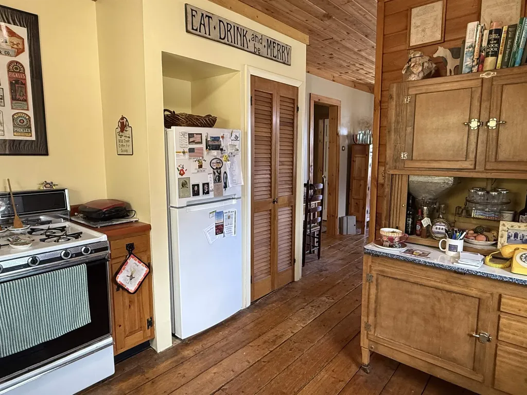 137 Grover Road Springfield VT 05156