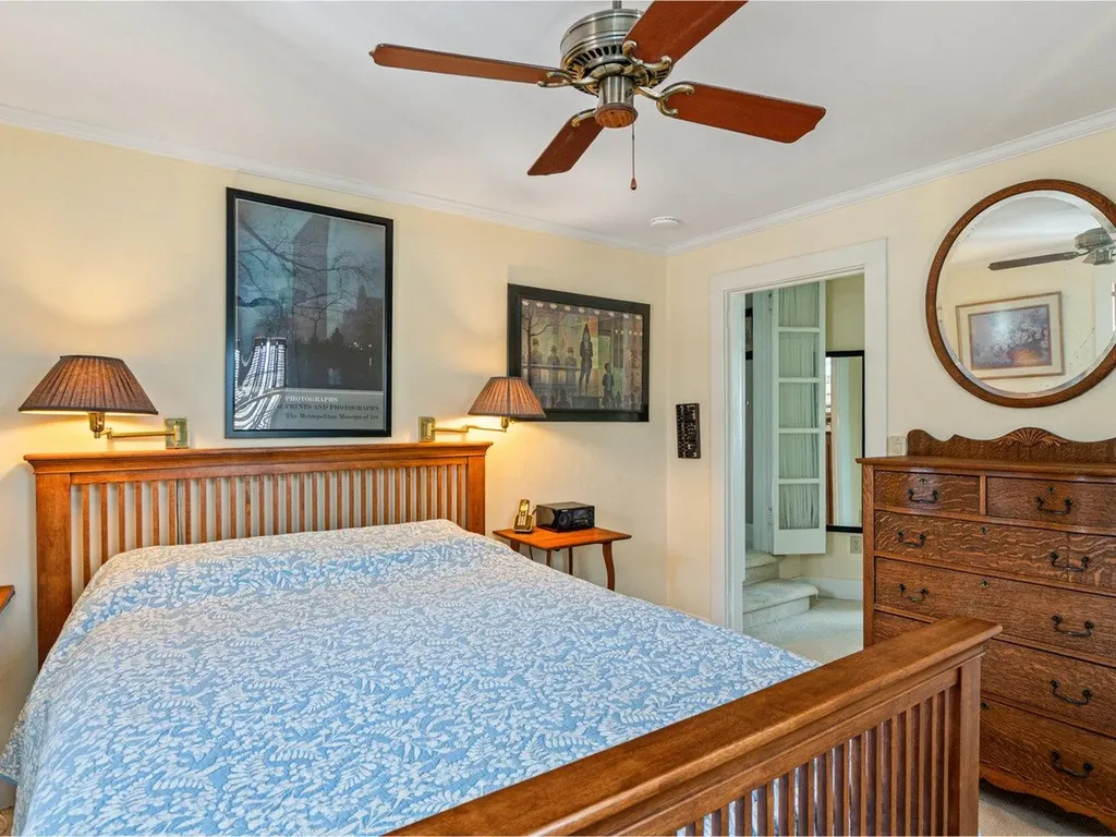 16 White Place South Burlington VT 05401