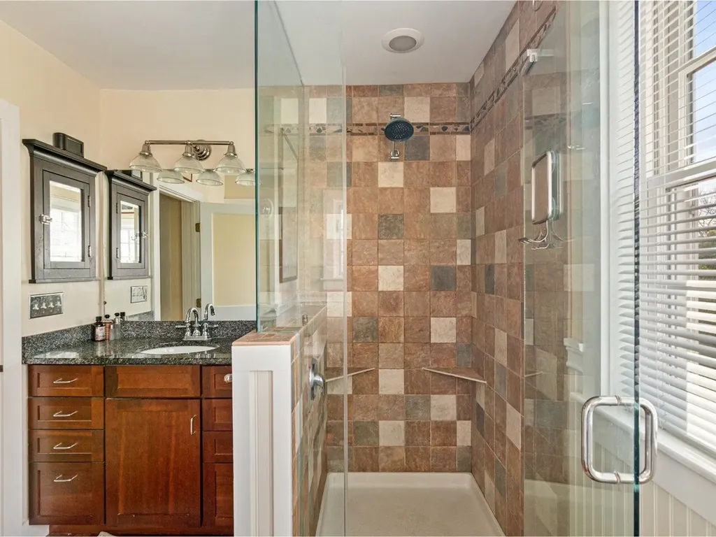 16 White Place South Burlington VT 05401