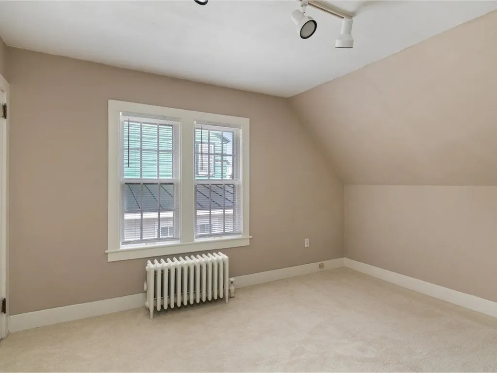 16 White Place South Burlington VT 05401