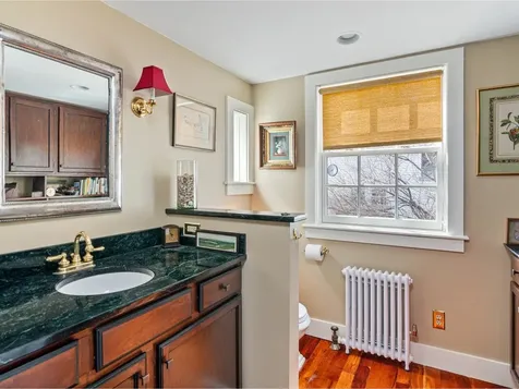 16 White Place South Burlington VT 05401