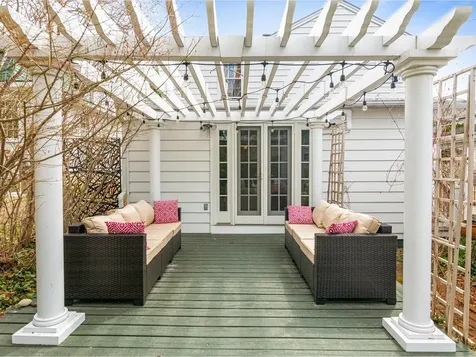 16 White Place South Burlington VT 05401