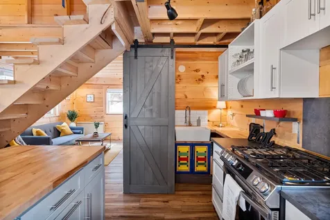 362 Vt Route 15 Hardwick VT 05843