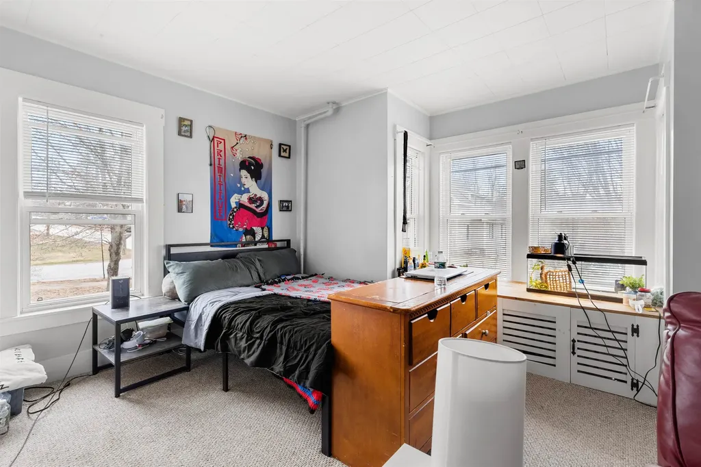 166 Gilford Avenue Laconia NH 03246