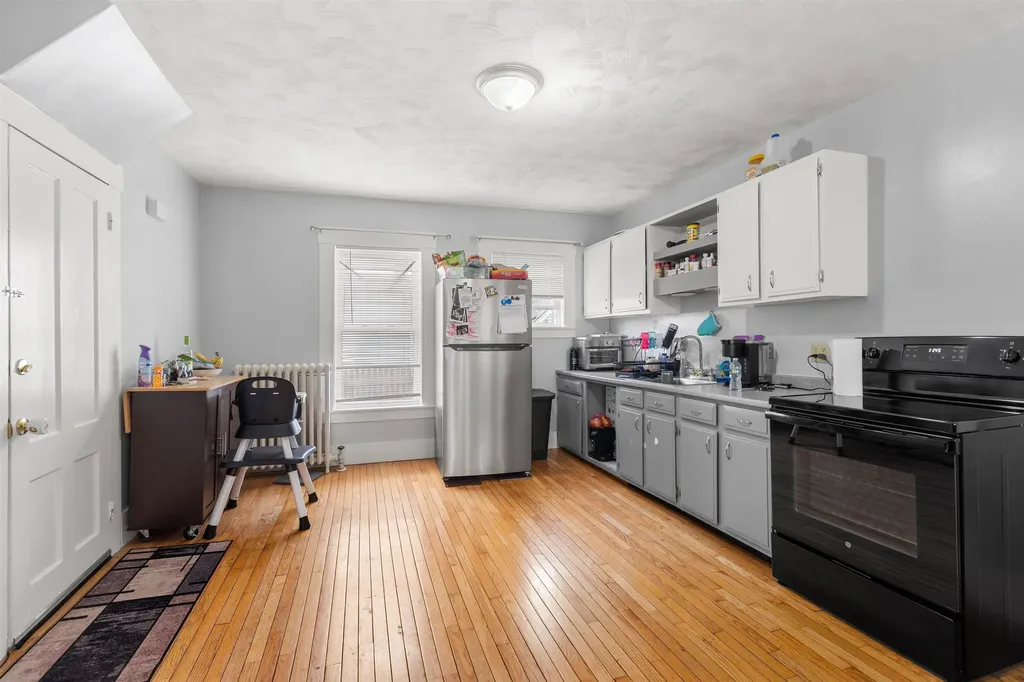 166 Gilford Avenue Laconia NH 03246