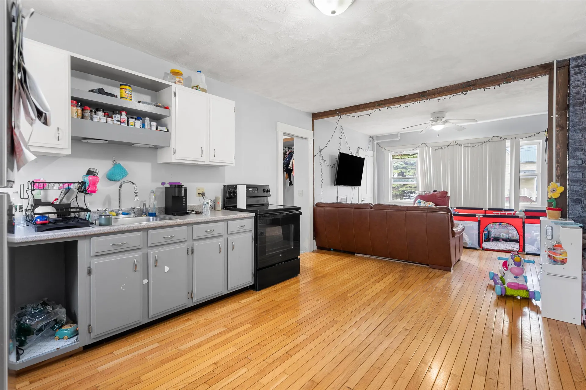 166 Gilford Avenue Laconia NH 03246