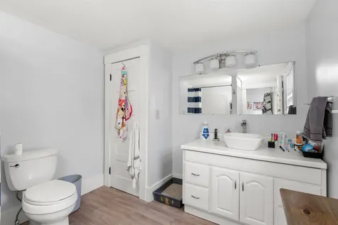 166 Gilford Avenue Laconia NH 03246