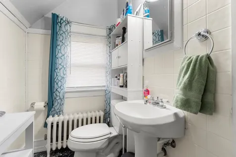 166 Gilford Avenue Laconia NH 03246