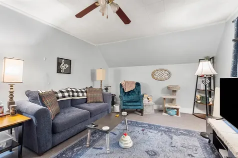 166 Gilford Avenue Laconia NH 03246