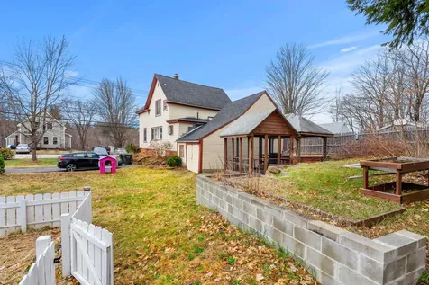 166 Gilford Avenue Laconia NH 03246