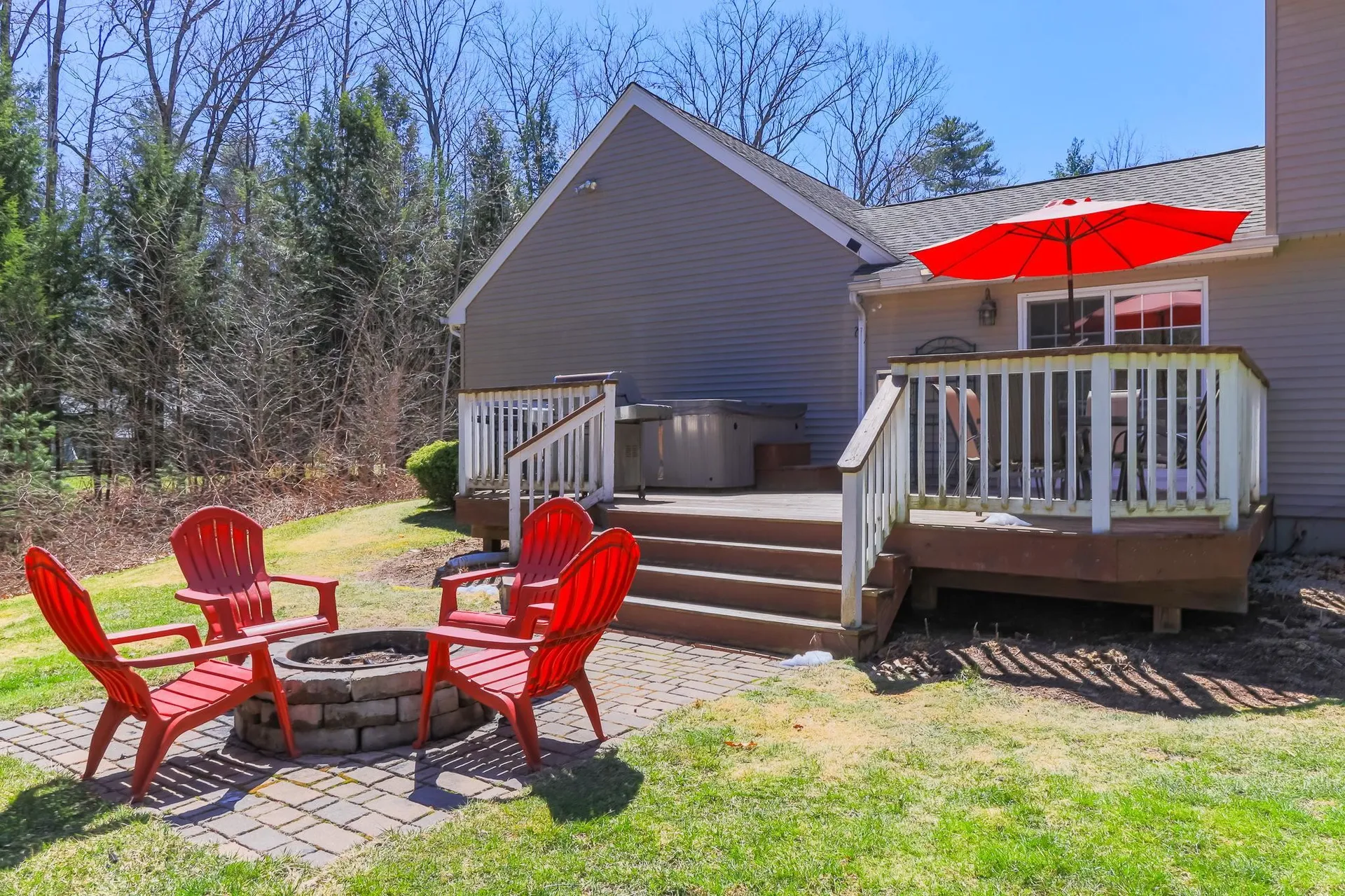 13 Jonathan Lane Bow NH 03304