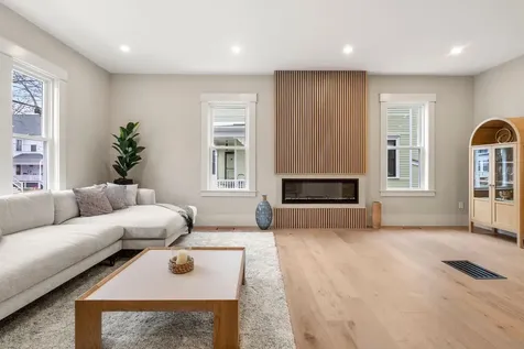 90 Wibird Street Portsmouth NH 03801