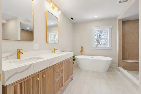 90 Wibird Street Portsmouth NH 03801
