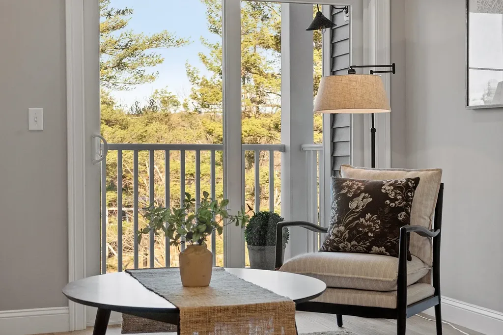 10100 S Willow Street Manchester NH 03103