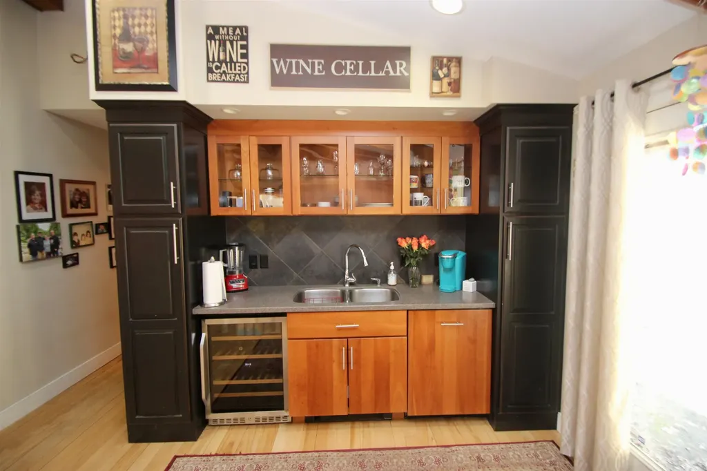 1824 Paine Turnpike South Berlin VT 05602-9093