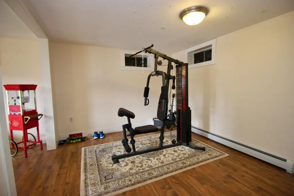 1824 Paine Turnpike South Berlin VT 05602-9093