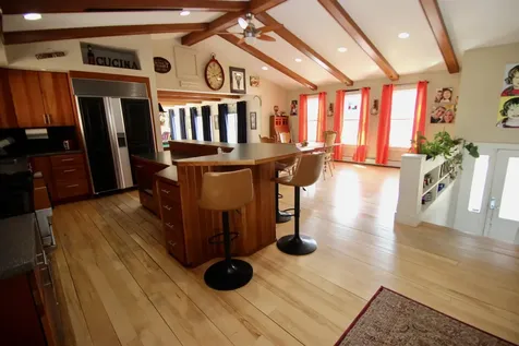 1824 Paine Turnpike South Berlin VT 05602-9093