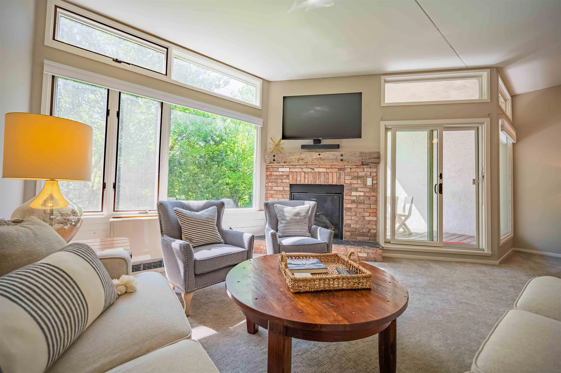 42 Lower Phase Road Warren VT 05673