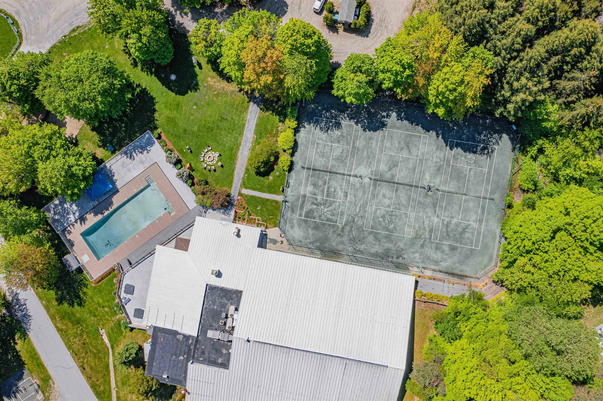 42 Lower Phase Road Warren VT 05673