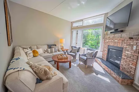 42 Lower Phase Road Warren VT 05673