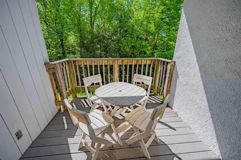 42 Lower Phase Road Warren VT 05673