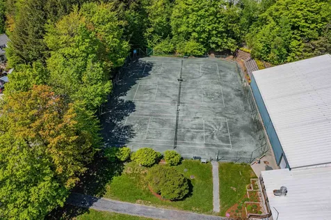 42 Lower Phase Road Warren VT 05673