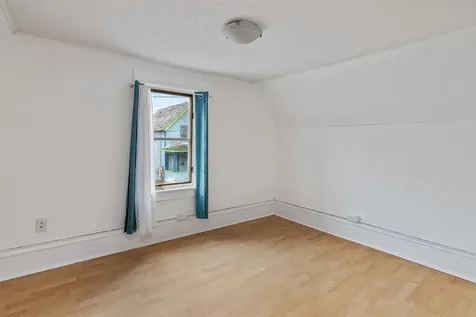 35 Convent Square Burlington VT 05401