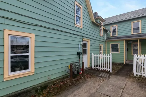 35 Convent Square Burlington VT 05401