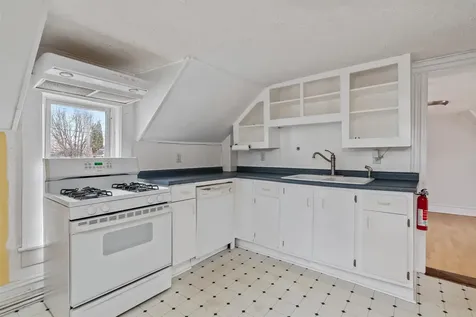 35 Convent Square Burlington VT 05401