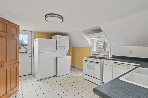 35 Convent Square Burlington VT 05401