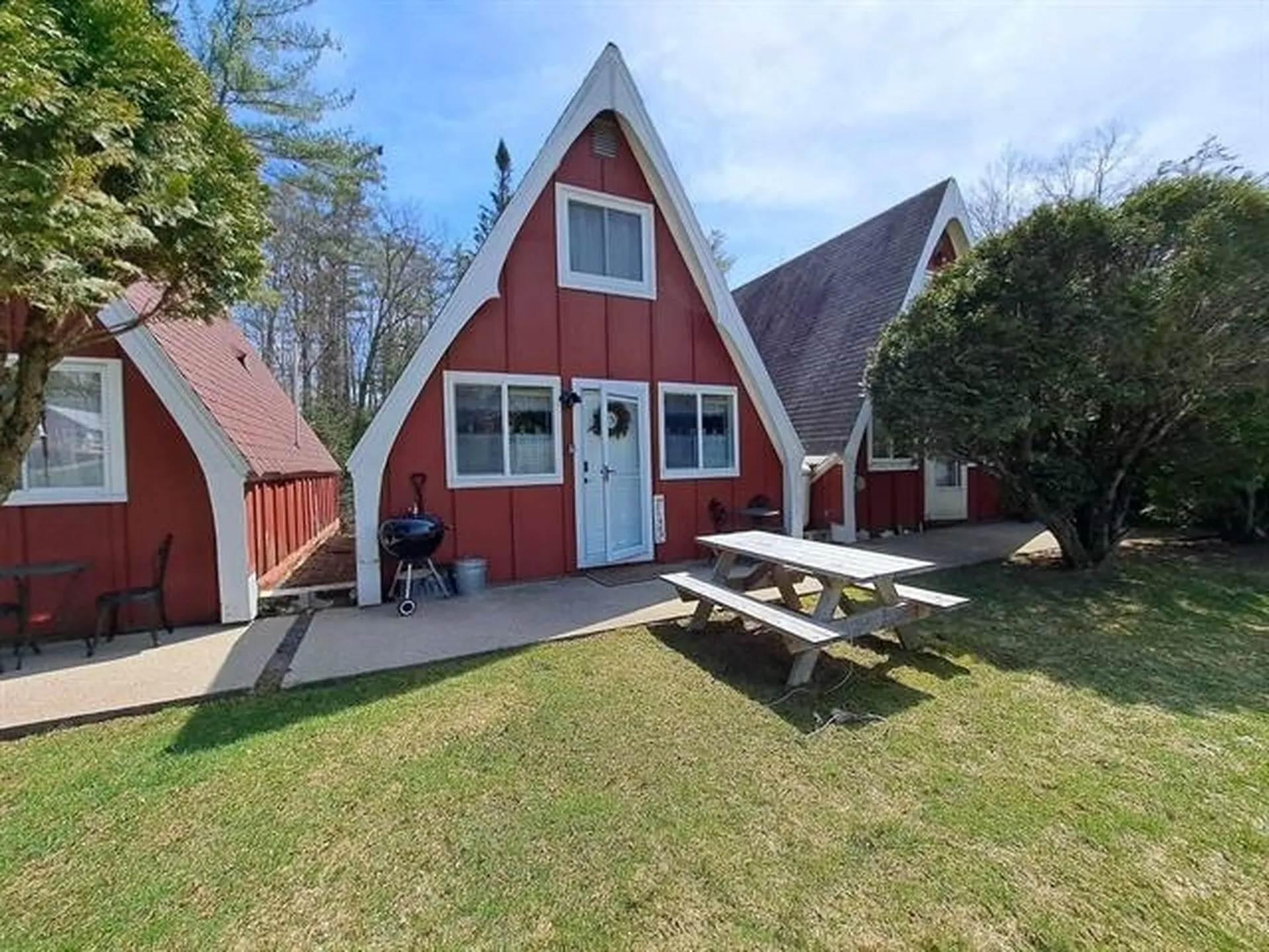 25 Red Sleigh Road Campton NH 03223
