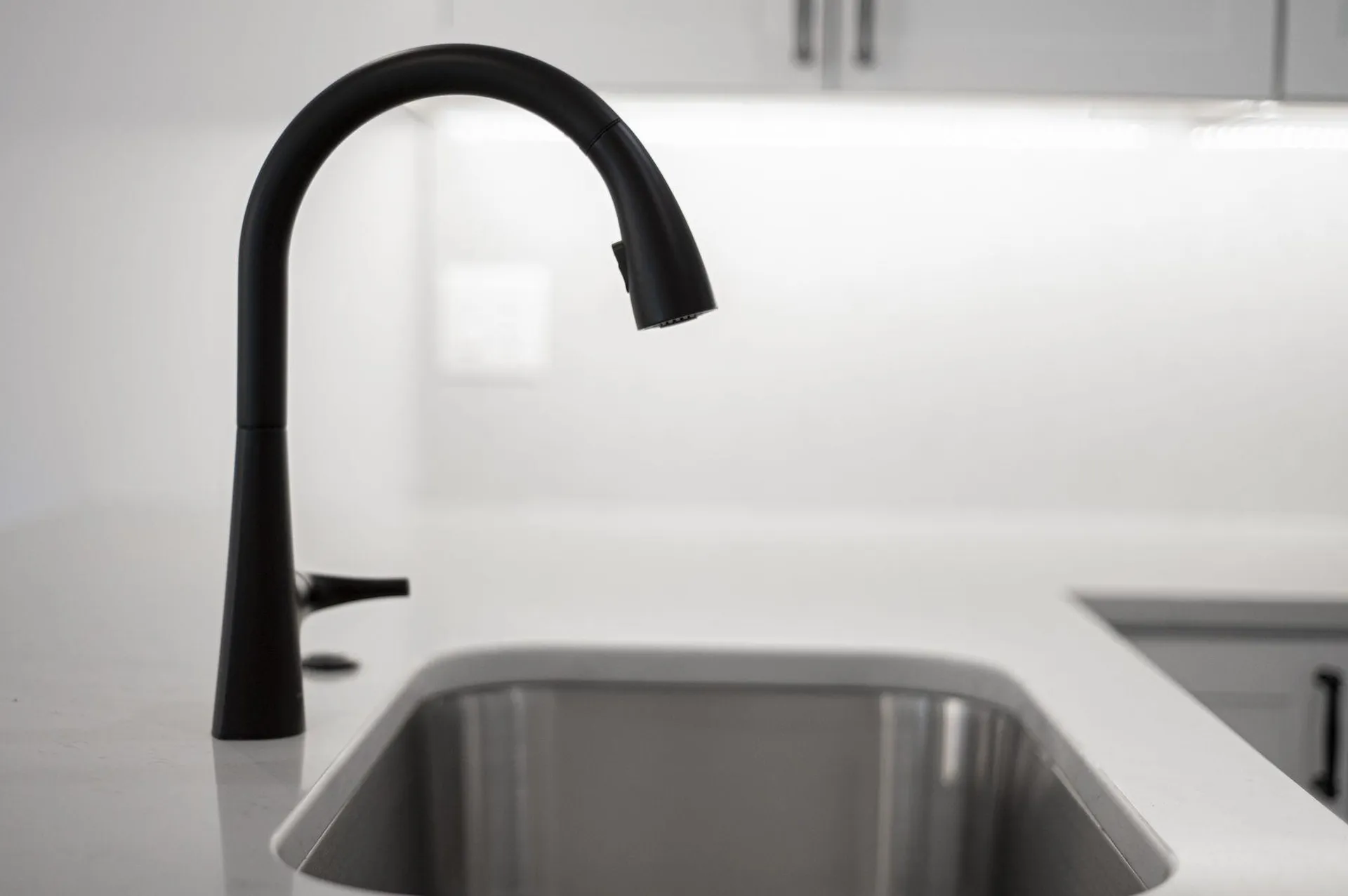 65 Centerwood Way Manchester NH 03102