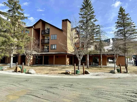 71 Alpine Drive Killington VT 05701
