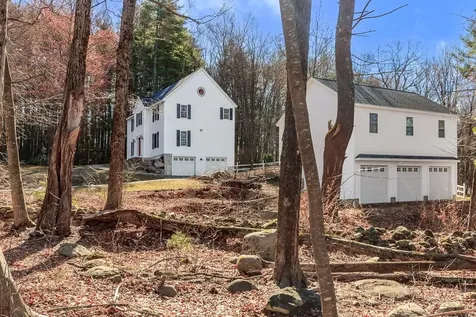 1 Nightingale Road Brookline NH 03033