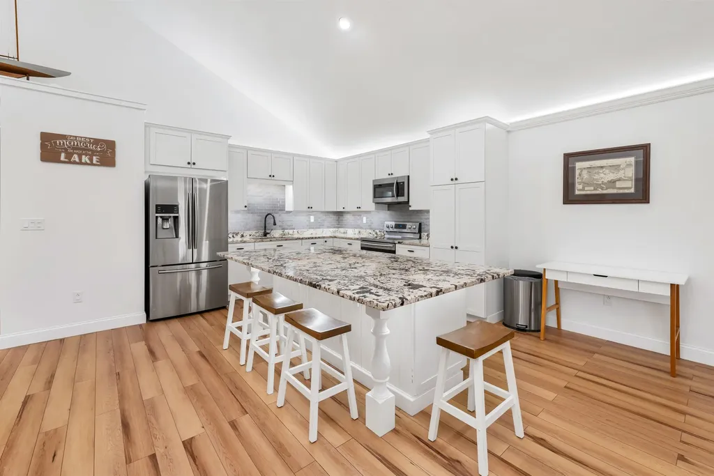 12 Wildwood Road Gilford NH 03249