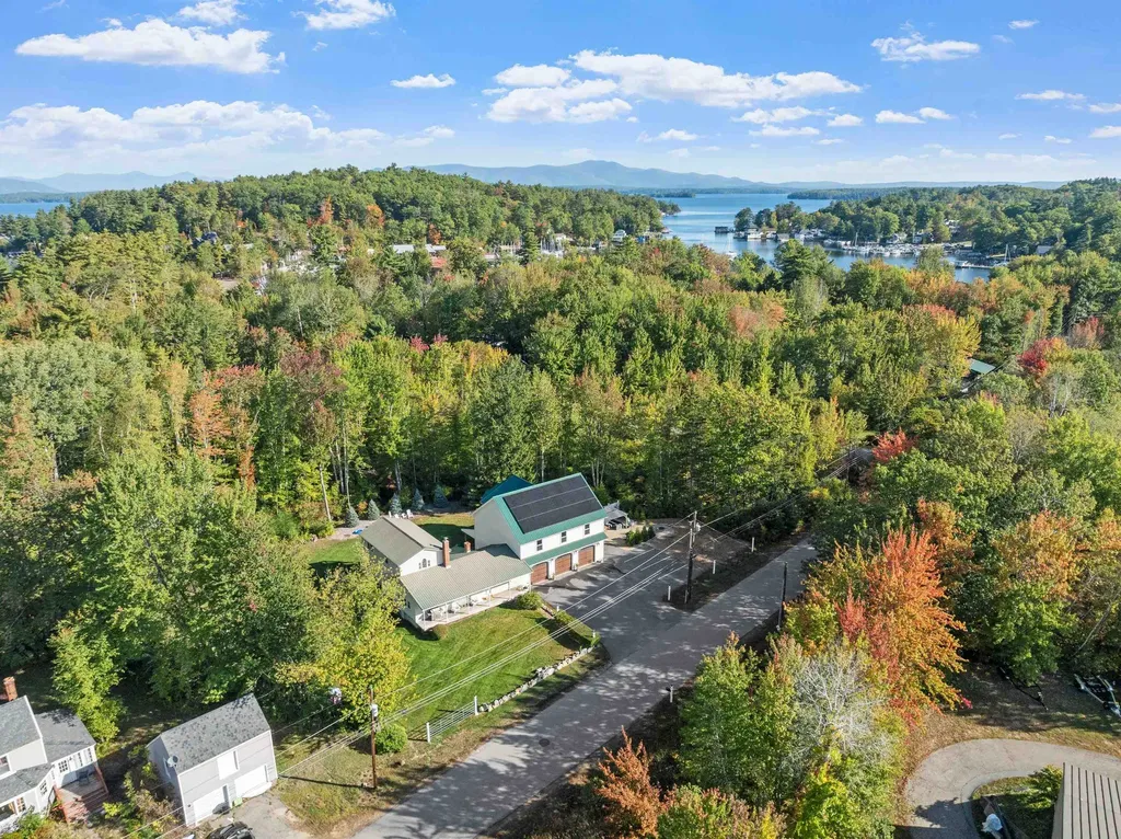 12 Wildwood Road Gilford NH 03249