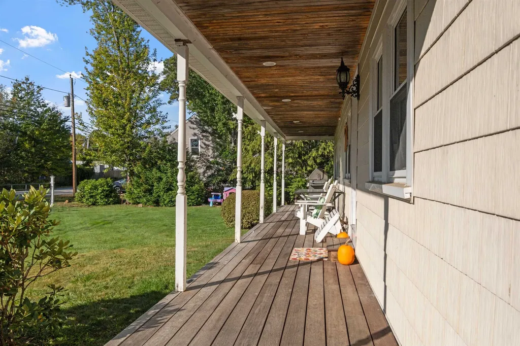 12 Wildwood Road Gilford NH 03249