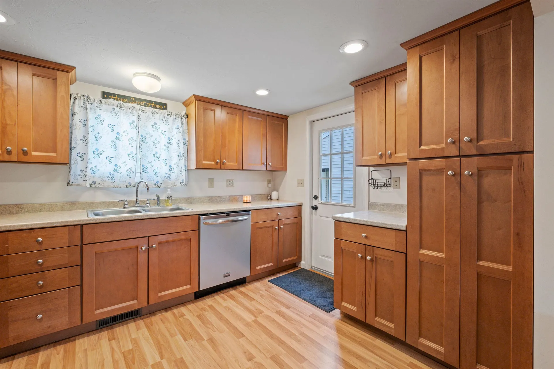 12 Wildwood Road Gilford NH 03249