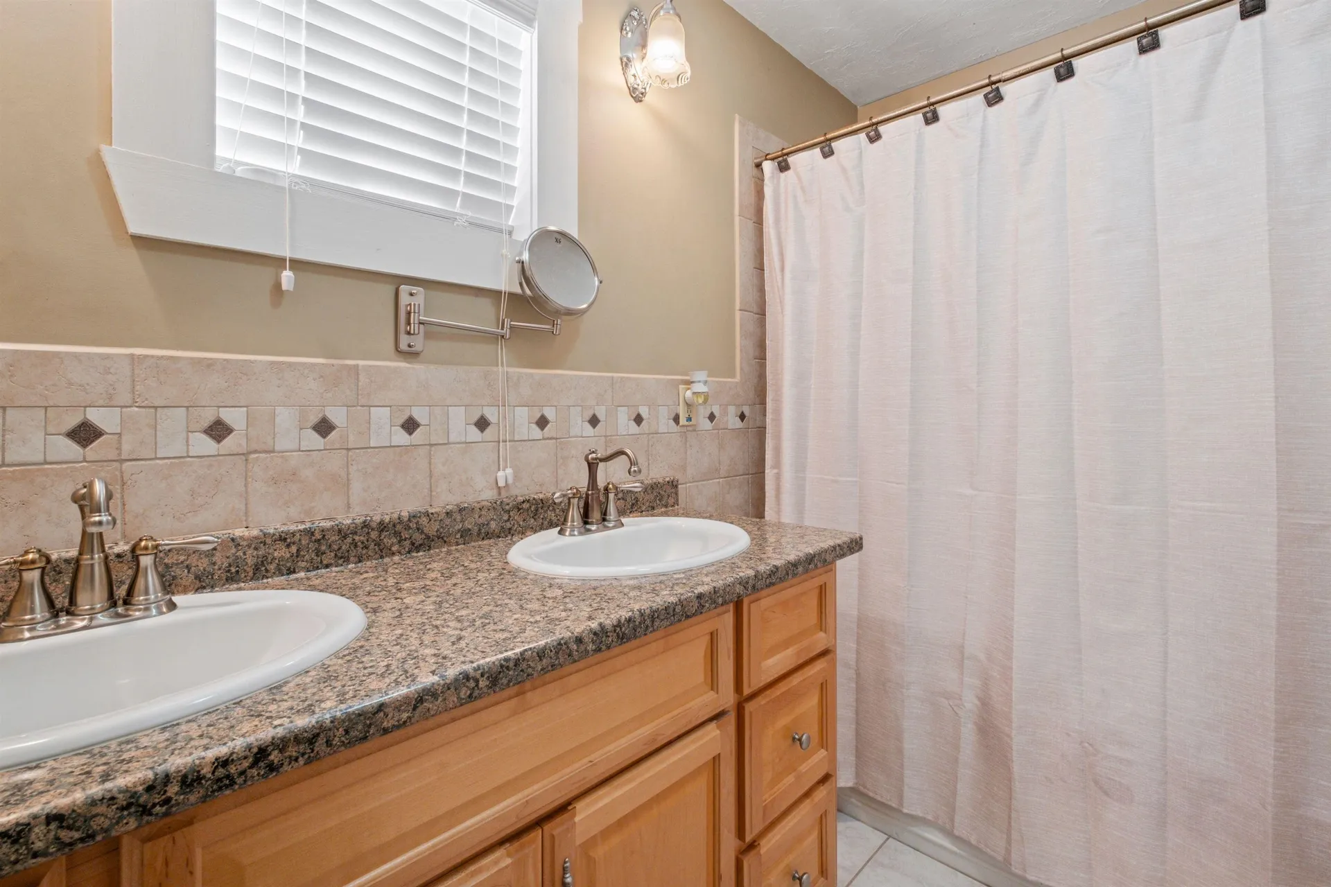 12 Wildwood Road Gilford NH 03249