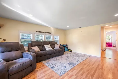 12 Wildwood Road Gilford NH 03249