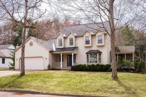 88 Quail Way Shelburne VT 05482