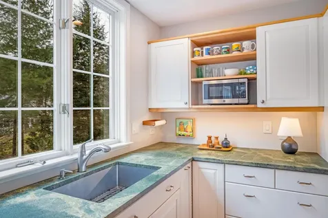 88 Quail Way Shelburne VT 05482