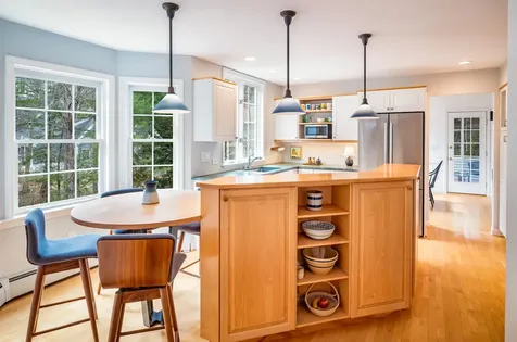 88 Quail Way Shelburne VT 05482