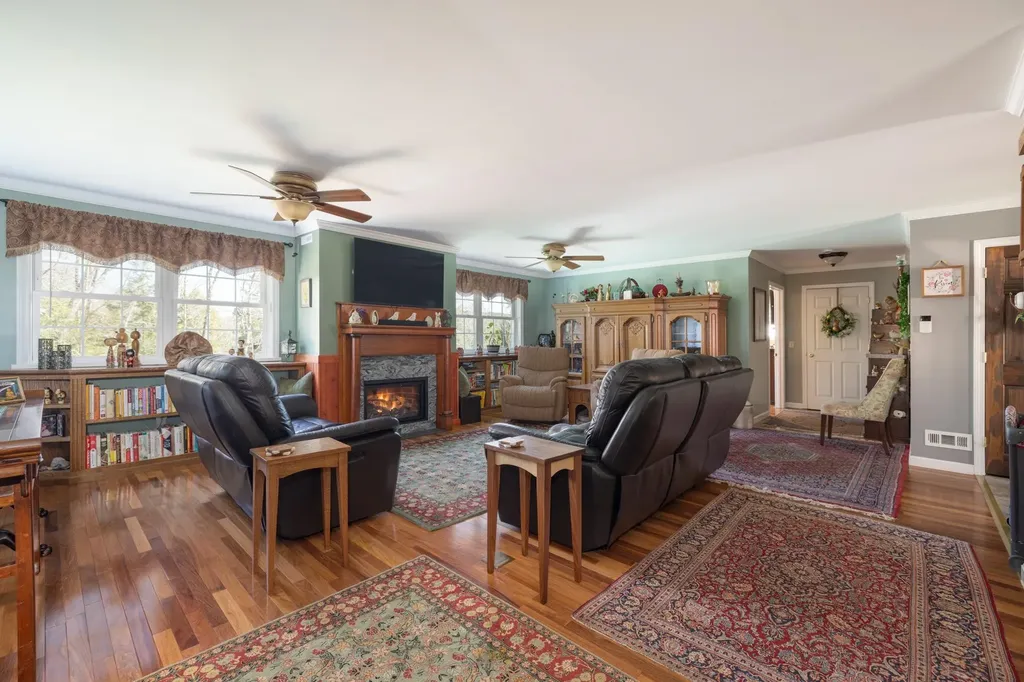 72 Codfish Hill Road Canaan NH 03741