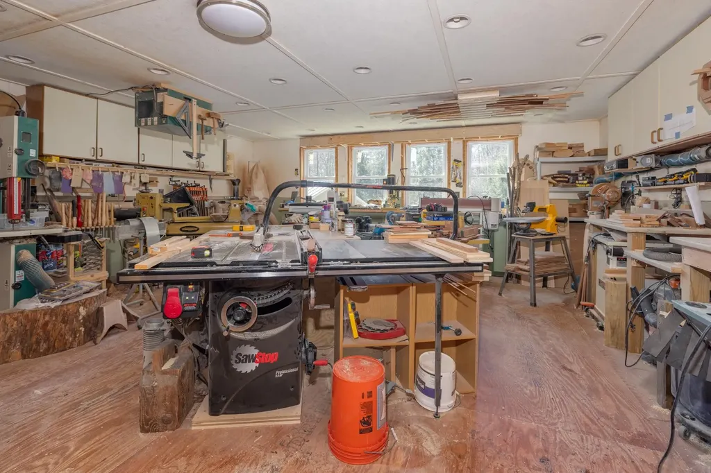 72 Codfish Hill Road Canaan NH 03741