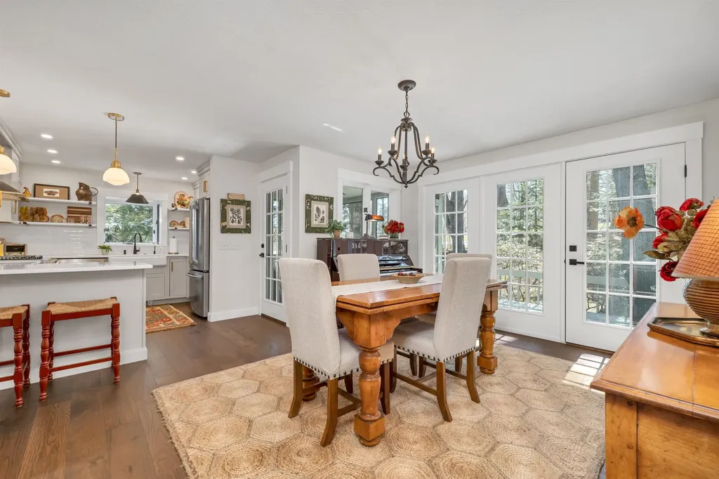 16 Eagle Ridge Road Center Harbor NH 03226